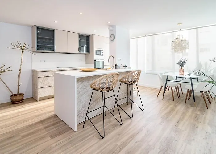 Eac3f- Modern Light Steps From The Sea Apartamento