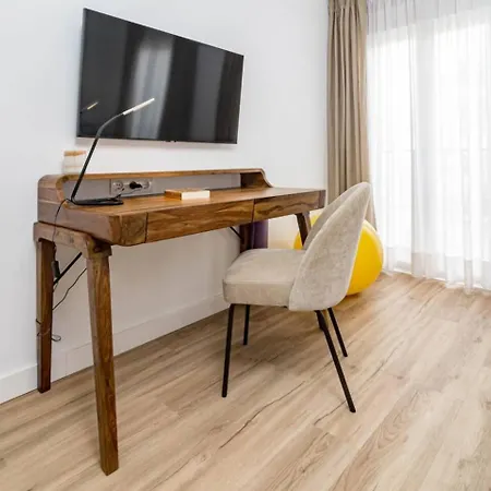Eac3f- Modern Light Steps From The Sea Апартаменты Эстепона