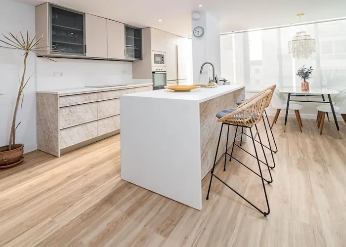 Eac3f- Modern Light Steps From The Sea Apartment Estepona